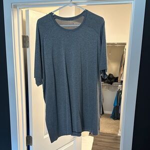 lululemon athletica Striped Gray Short Sleeve Tee